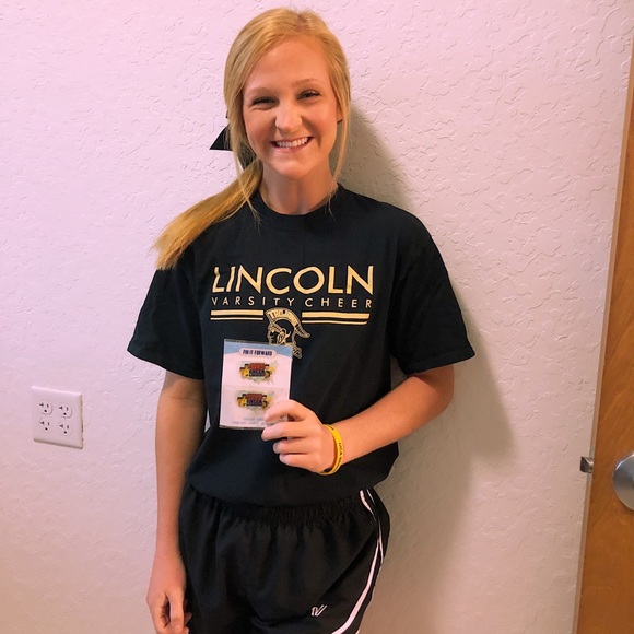 Meet your Posher, Taylor - Picture 4 of 7